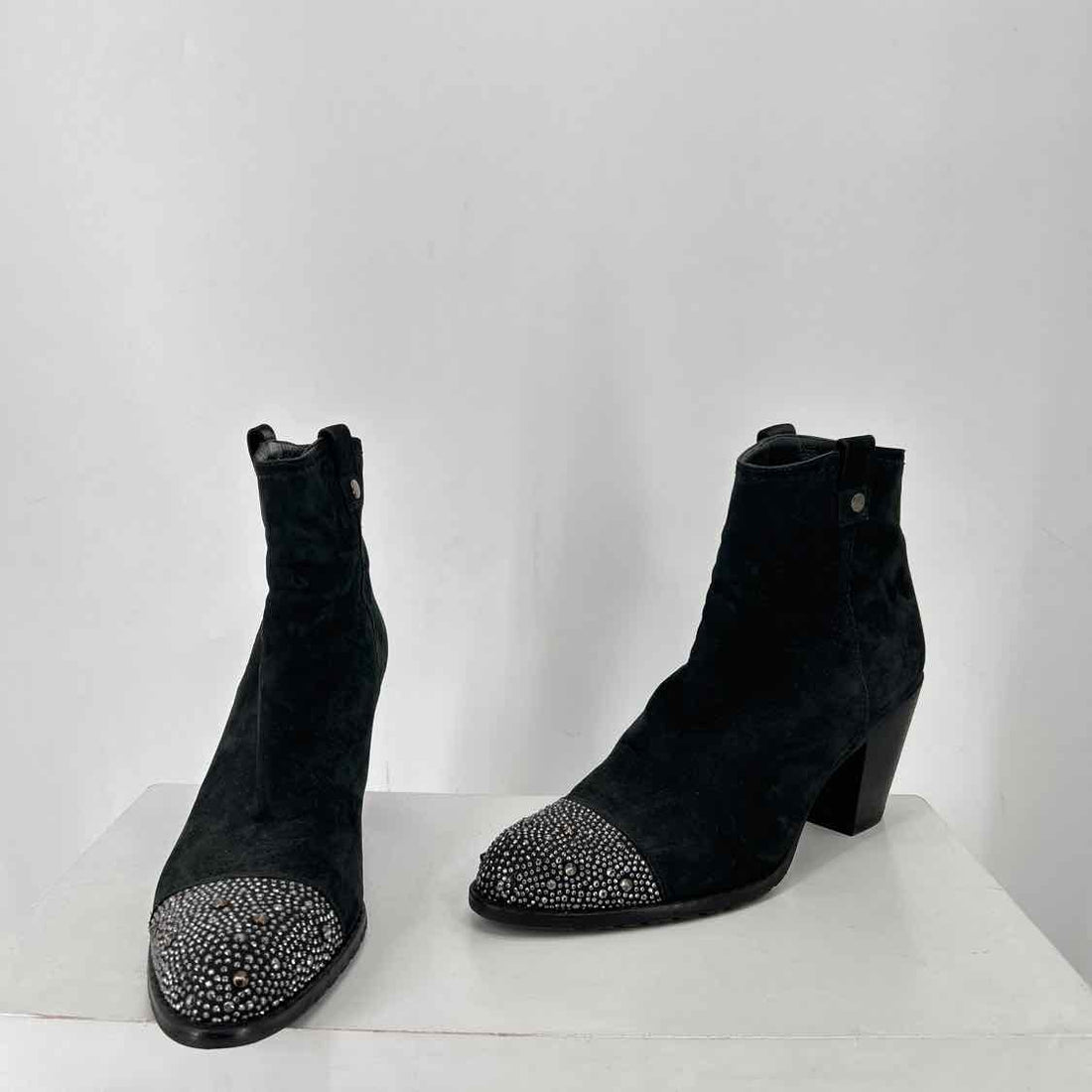 Stuart Weitzman Women Size 9.5 Black Genuine Leather Ankle Boot