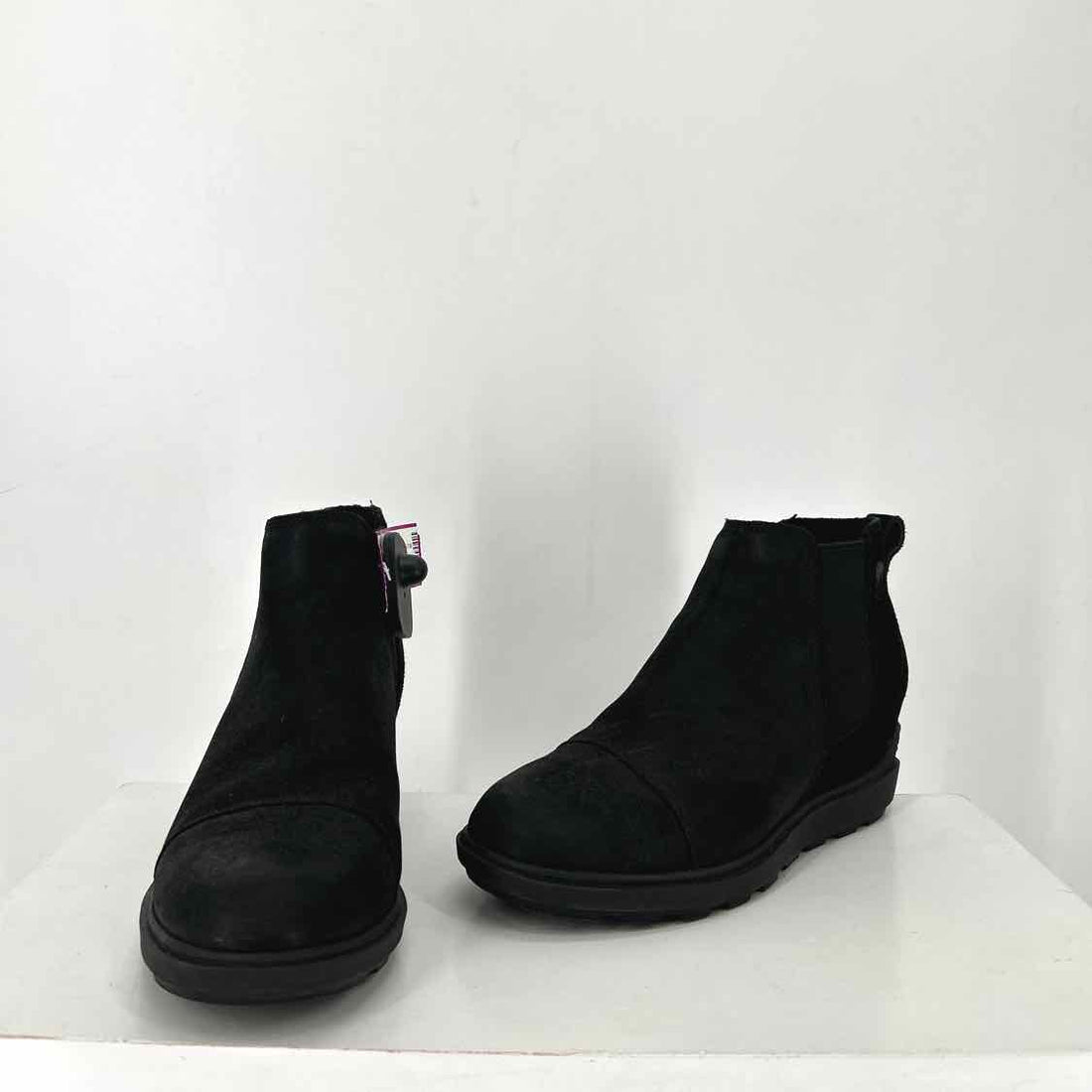 Sorel Women Size 6.5 Black Ankle Boot