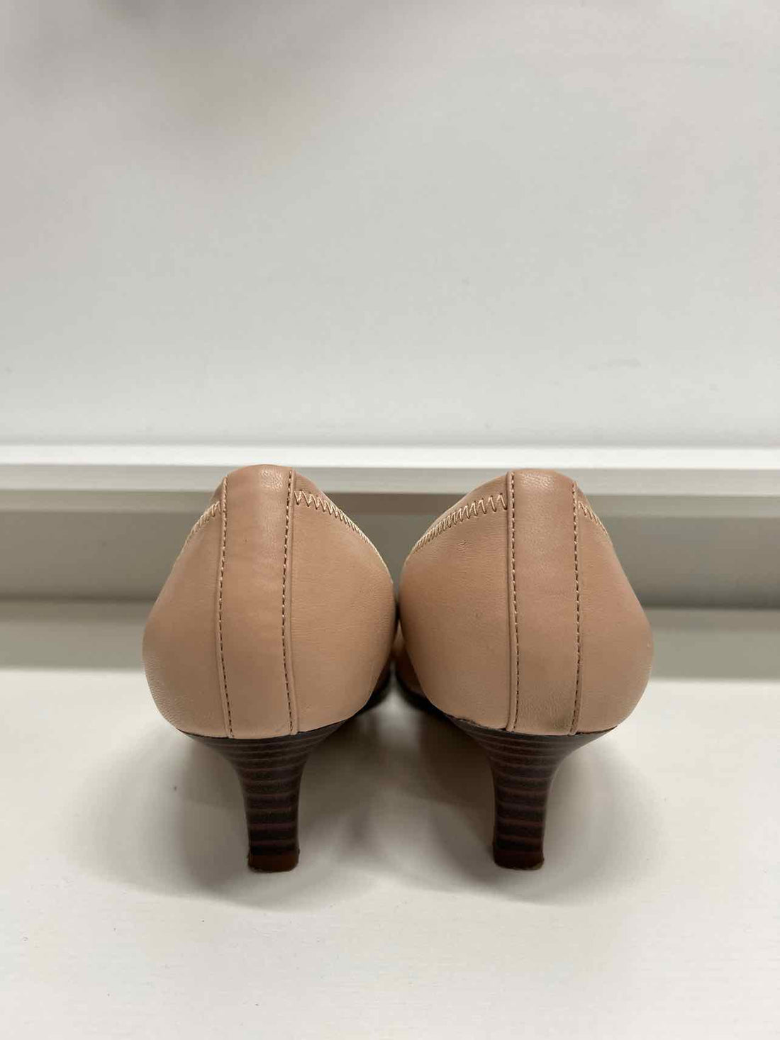 Clarks Women Size 10 Blush Heels