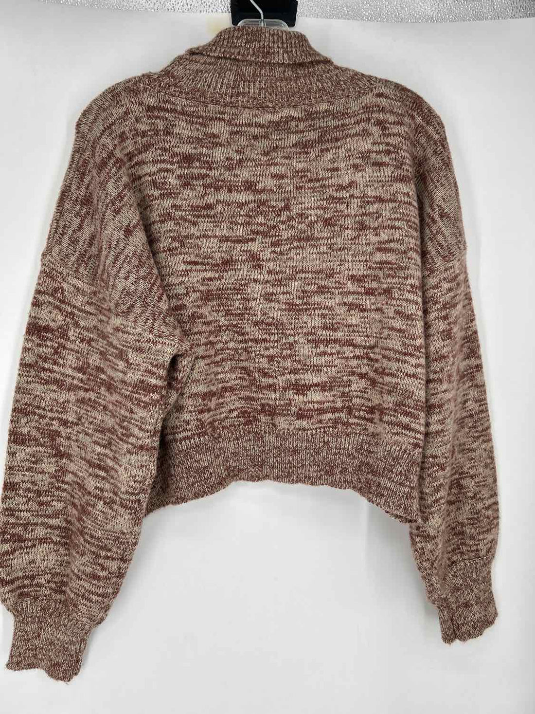 Sage The Label Size L Beige & red NWT Sweater