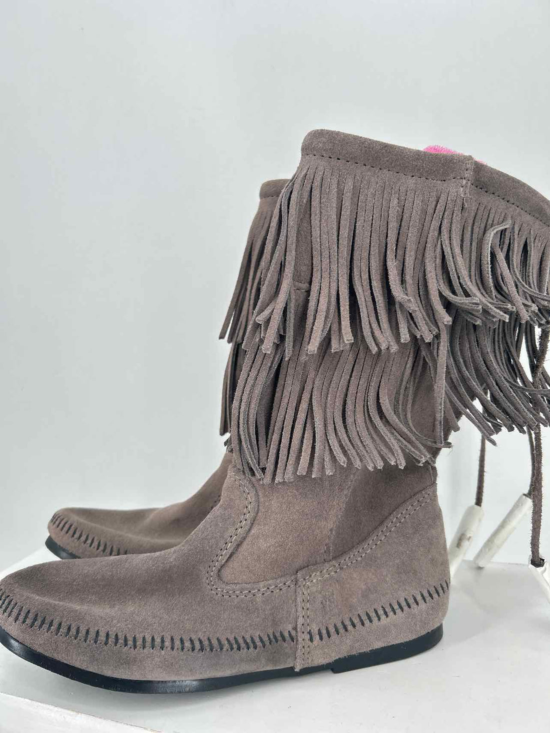 Minnetonka Women Size 9 Gray NWT Genuine Leather Mid Calf Boot