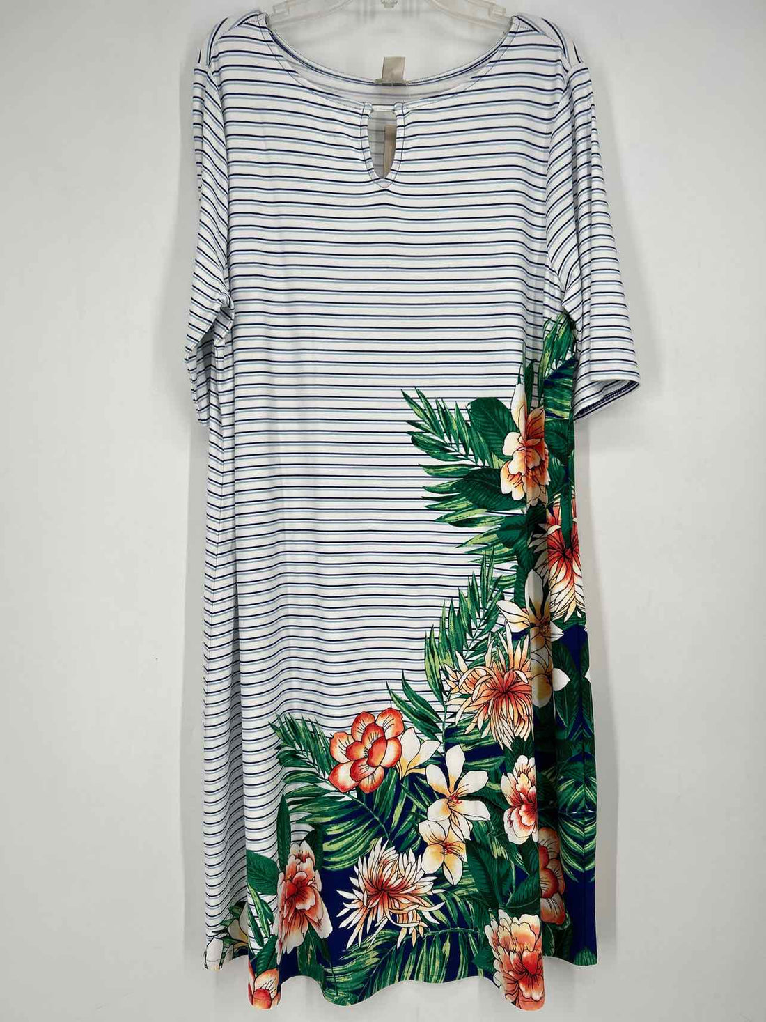 Chicos Size 2/L White Striped Dress