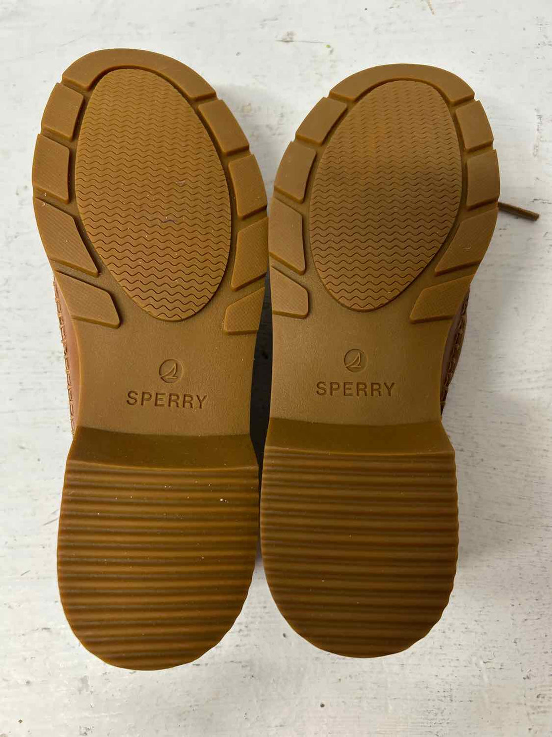 Sperry Women Size 8.5 Cognac Loafers