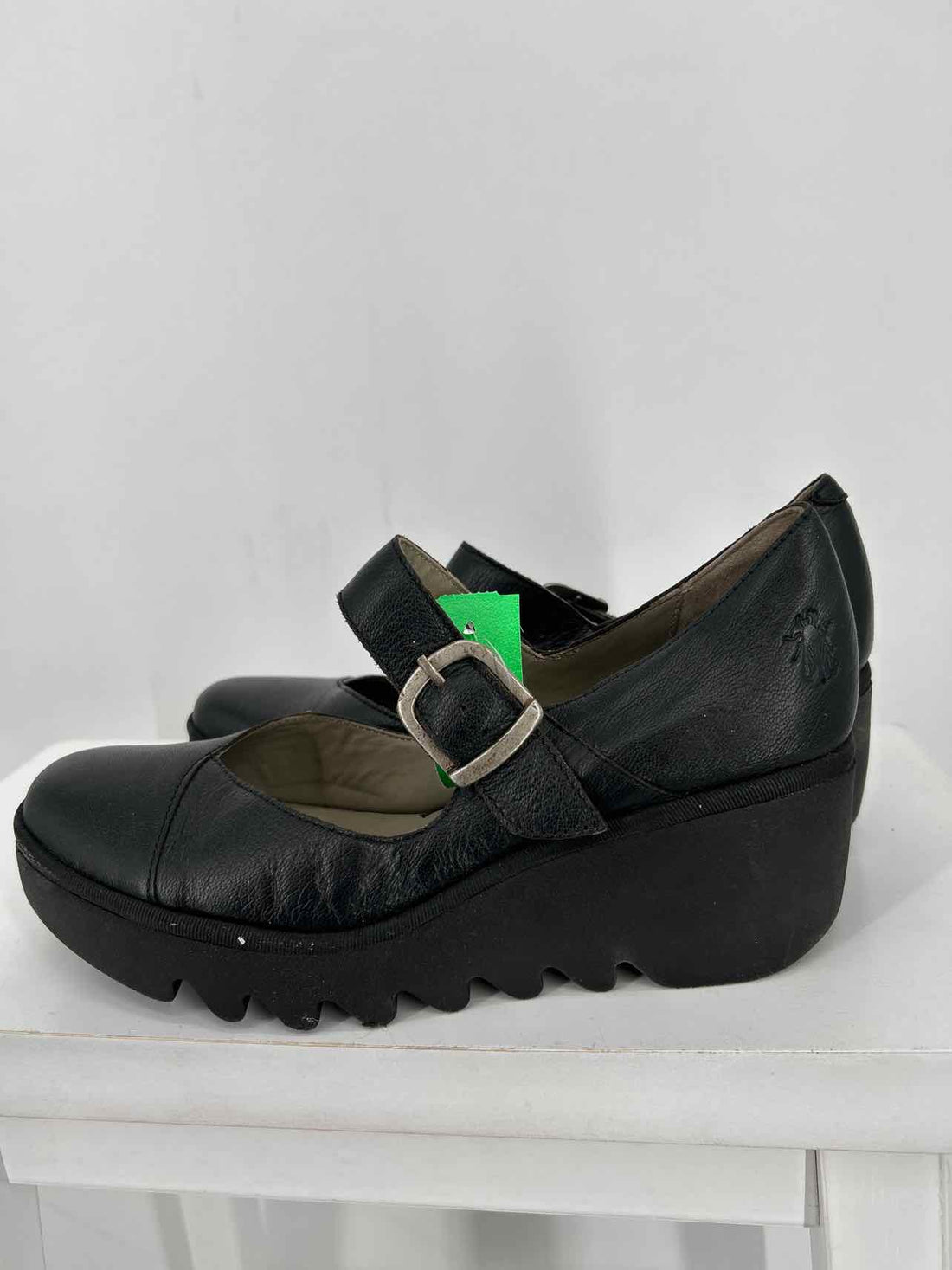 Fly london Women Size 40 (9-9.5) Black Wedges