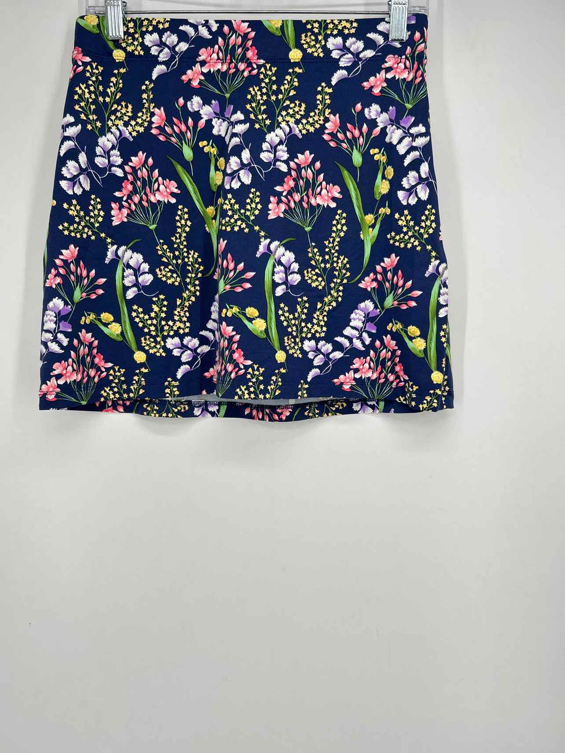 J McLaughlin Size S Navy Floral Skort