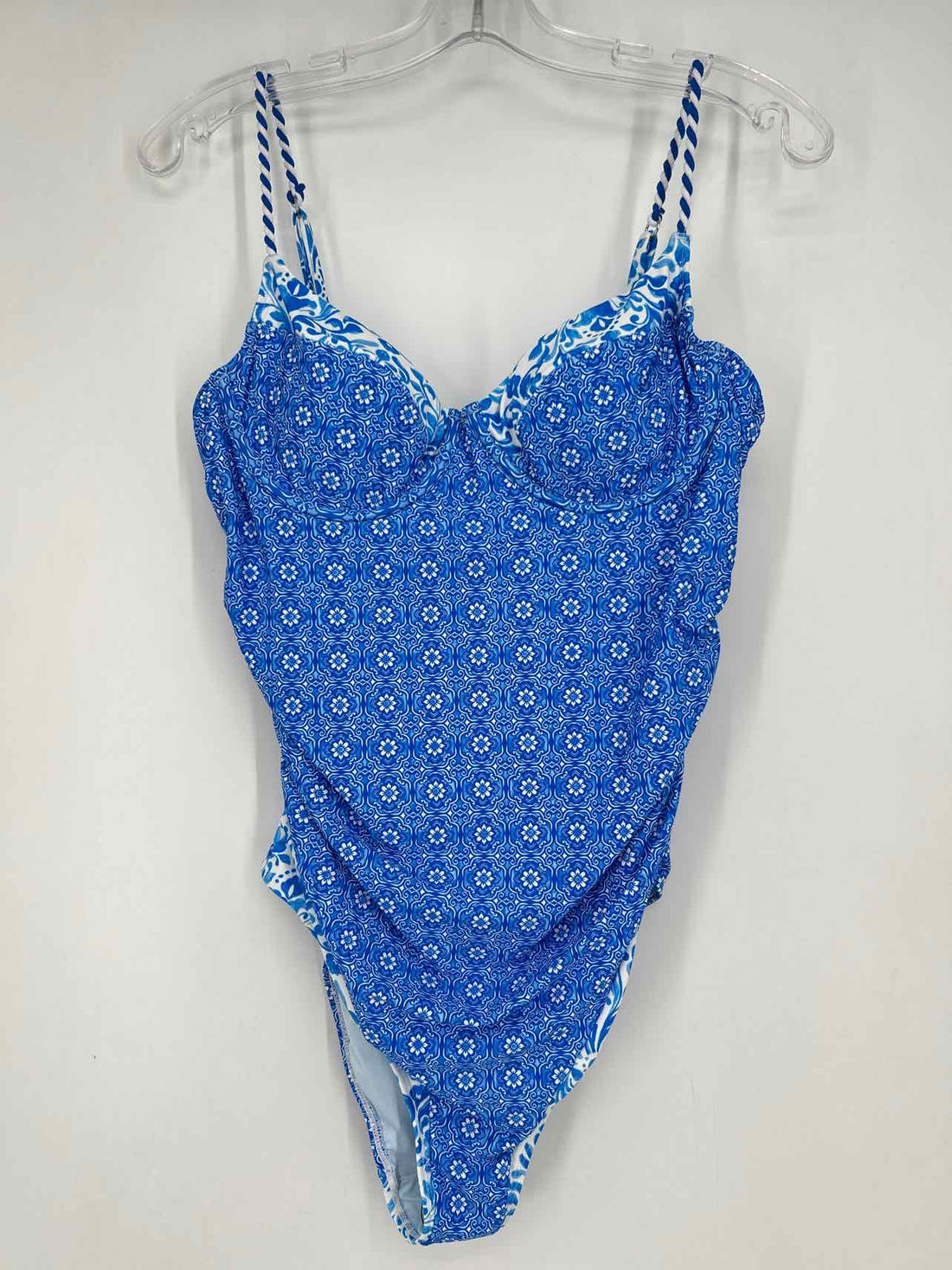 Cup She Size L White & Blue Print NWT Swimsuit 1 Piece
