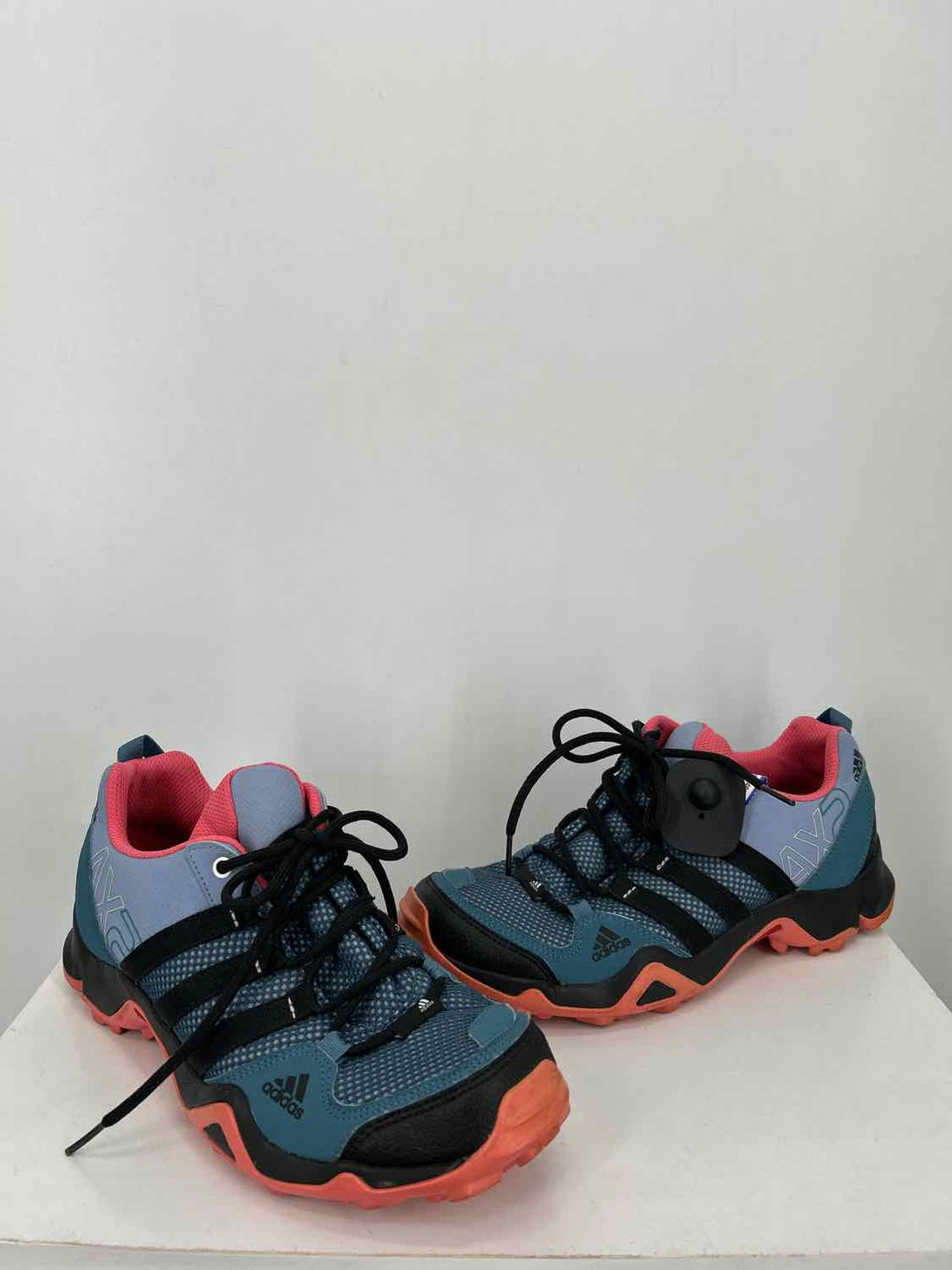 Adidas Women Size 7.5 Blue Sneakers