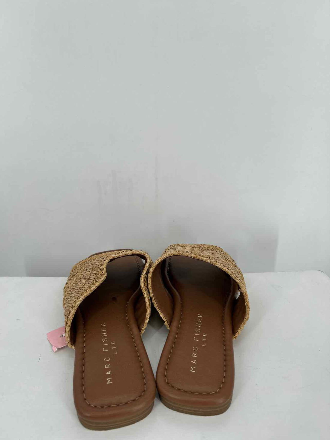 Marc Fisher Women Size 7.5 Natural Straw Sandals