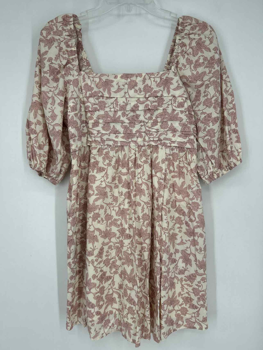 Wishlist Apparel Size M Beige & Pink Short Sleeve Dress