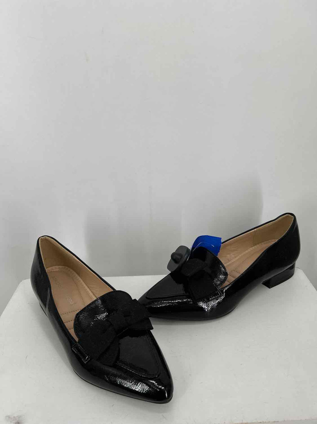 Adrienne Vittadini Women Size 7 Black Patent Leather Flats