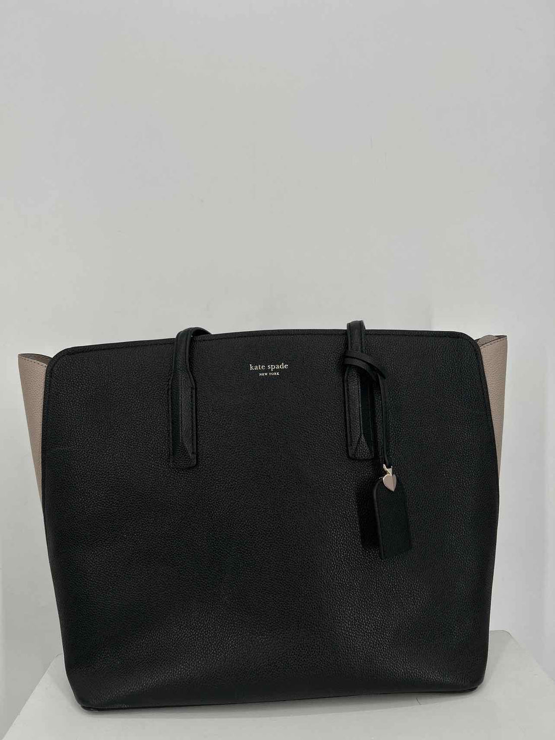 Kate Spade Black & Beige Pebbled Leather Shoulder