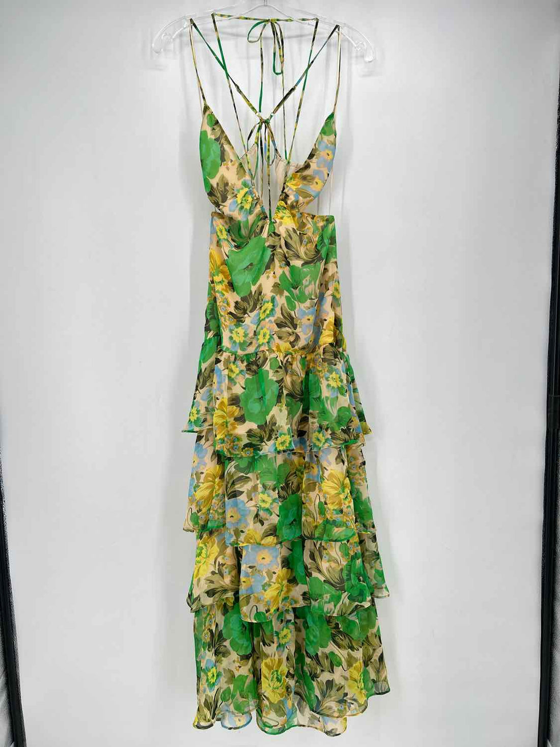 ASTR Size S Peach Floral NWT Dress