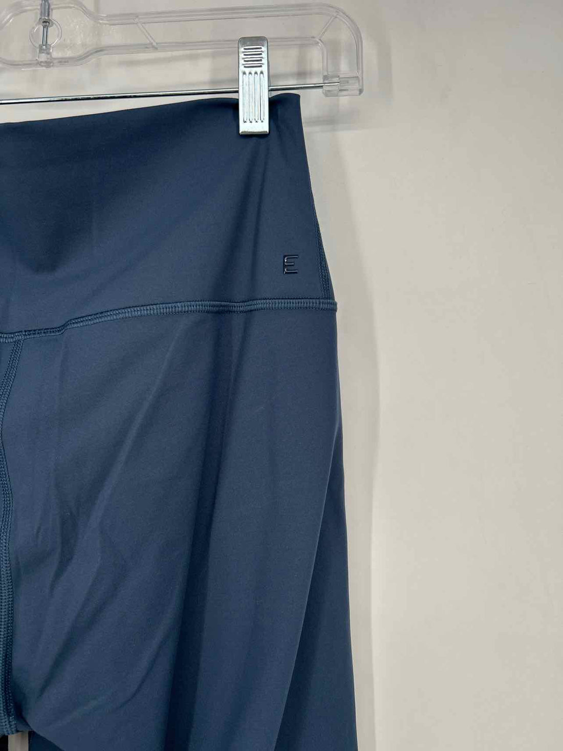 Everlane Size M Navy Active Leggings