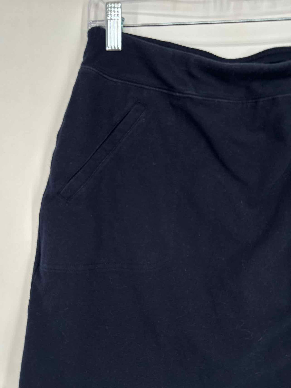 Talbots Size M Navy Skort