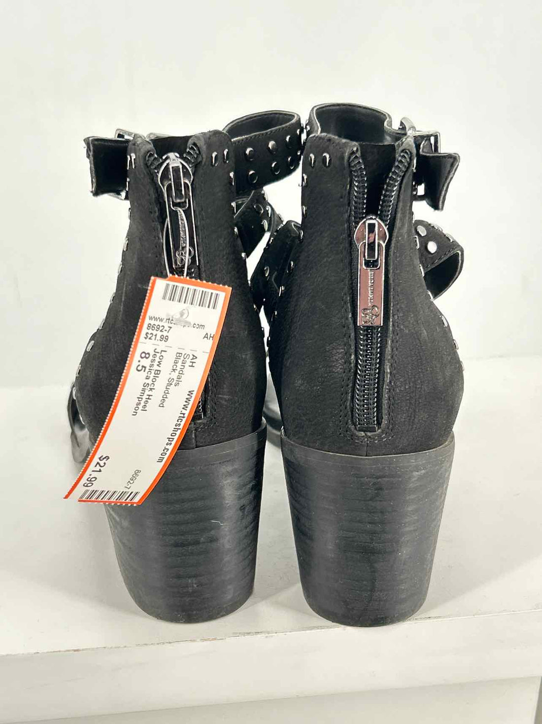 Jessica Simpson Women Size 8.5 Black Studded Sandals