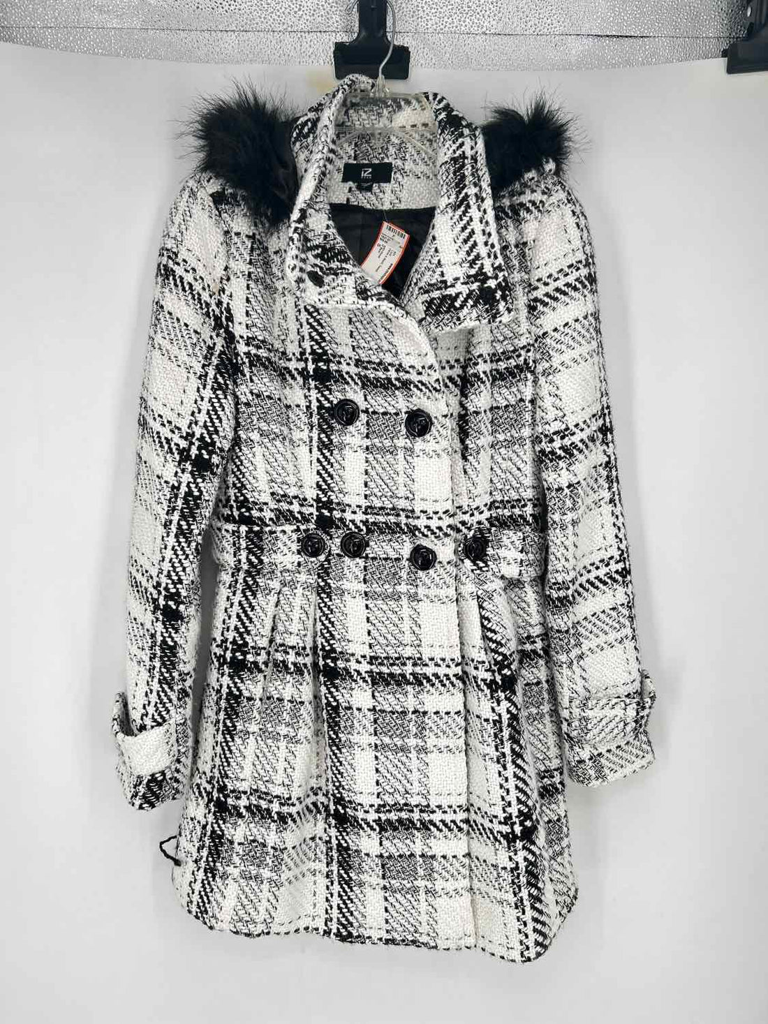 IZ Byer Size S White & Black Tweed Coat