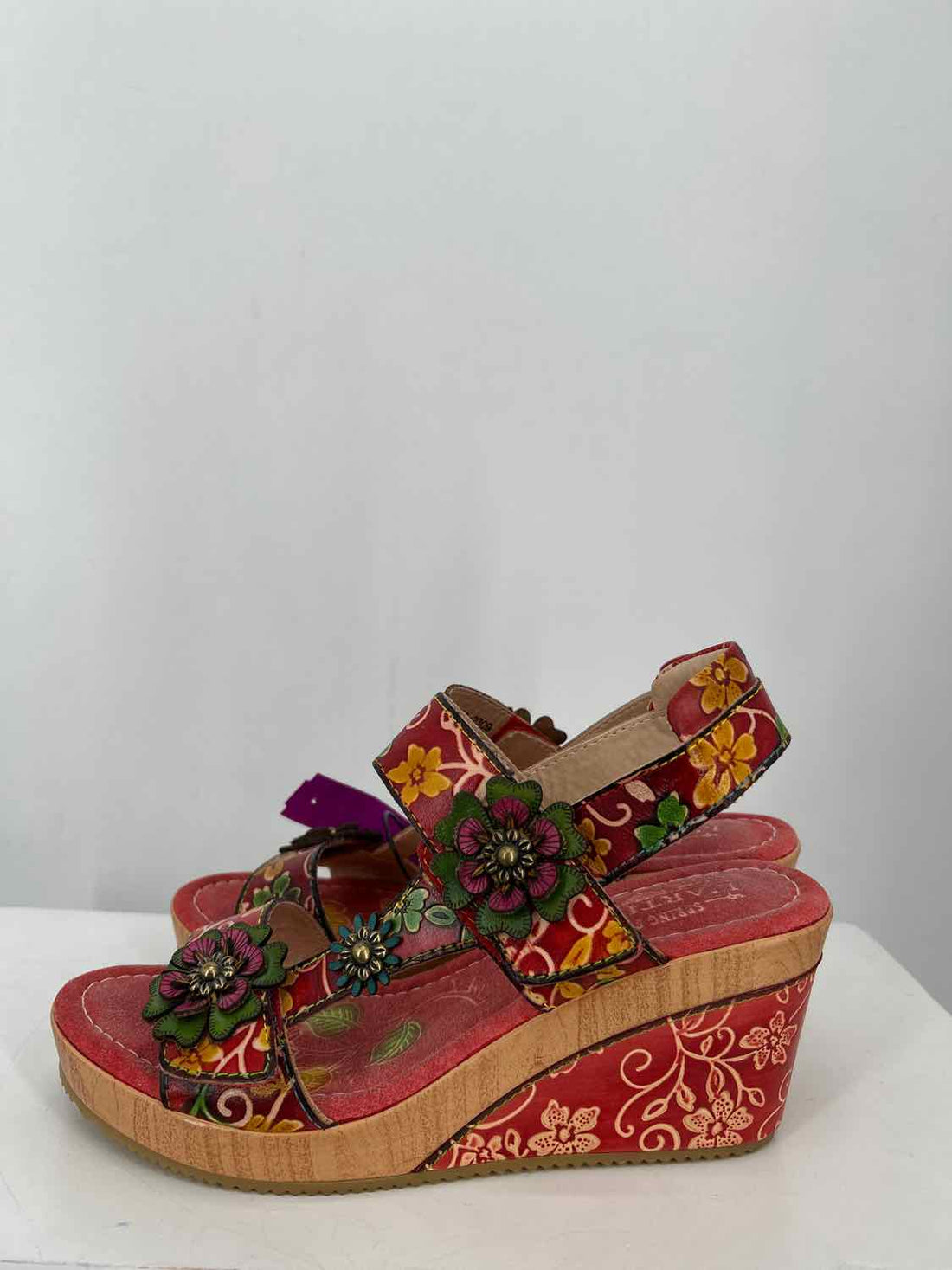 Spring Step L'artiste Women Size 40 Red Print Like New Genuine Leather Wedges