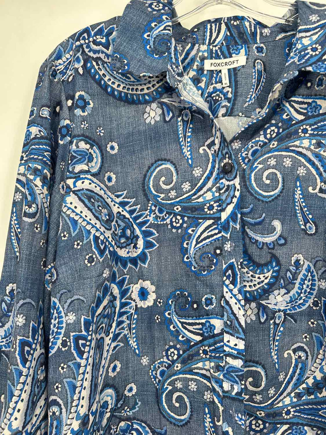 Foxcroft Size XL Navy Paisley Long Sleeve