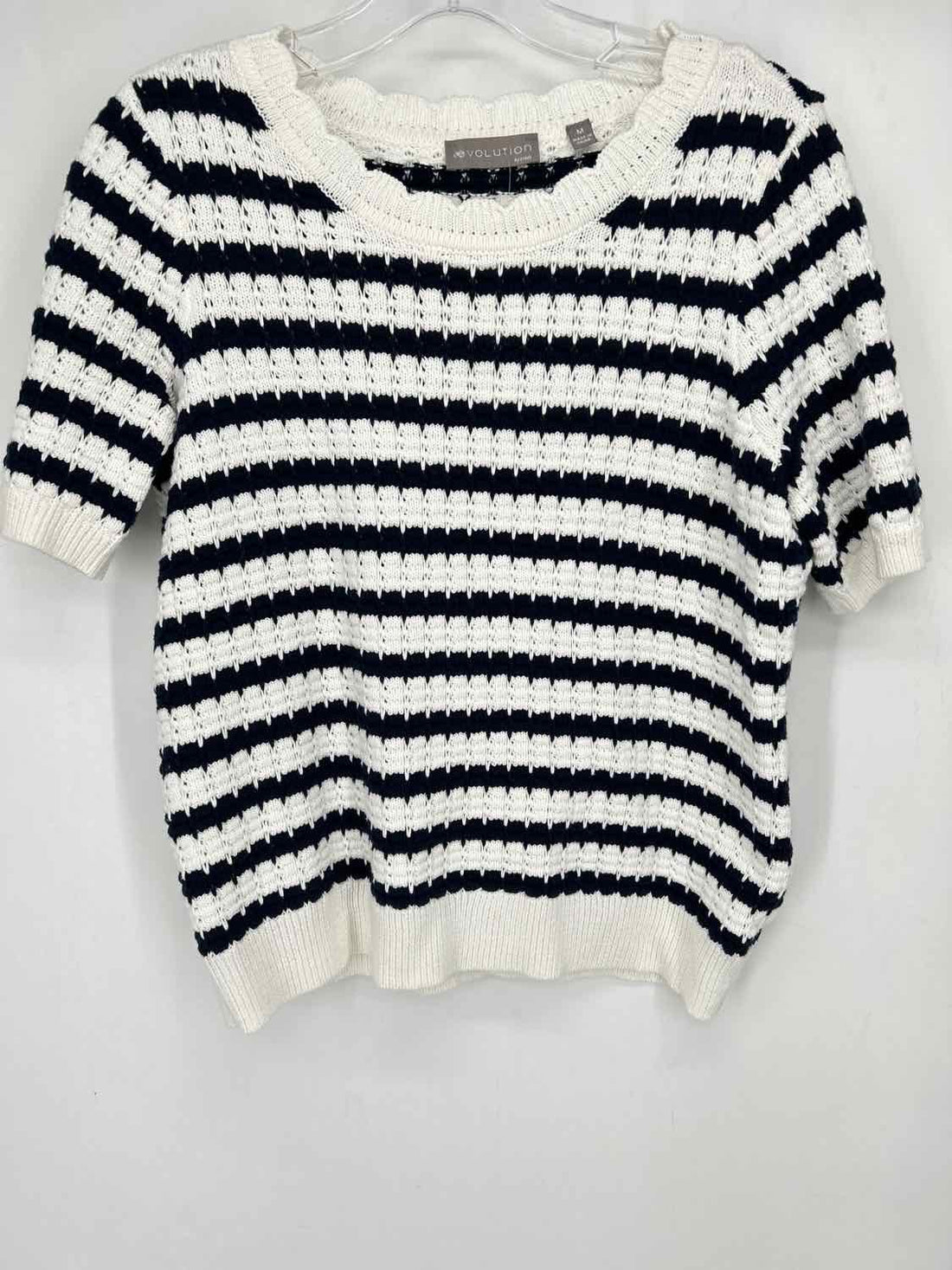 Evolution Size M Blue & White Striped Knit Short Sleeve