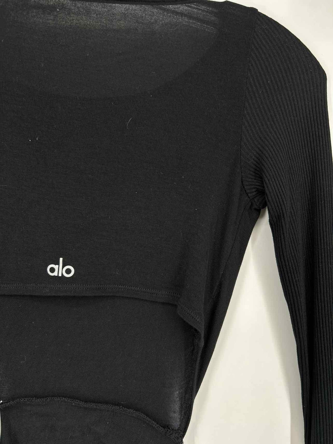 Alo Yoga Size S Black Long Sleeve Active Tops