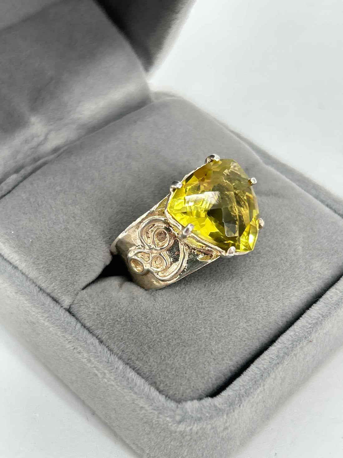 Lorenzo Size 7 Sterling Silver Citrine Like New LUXURY