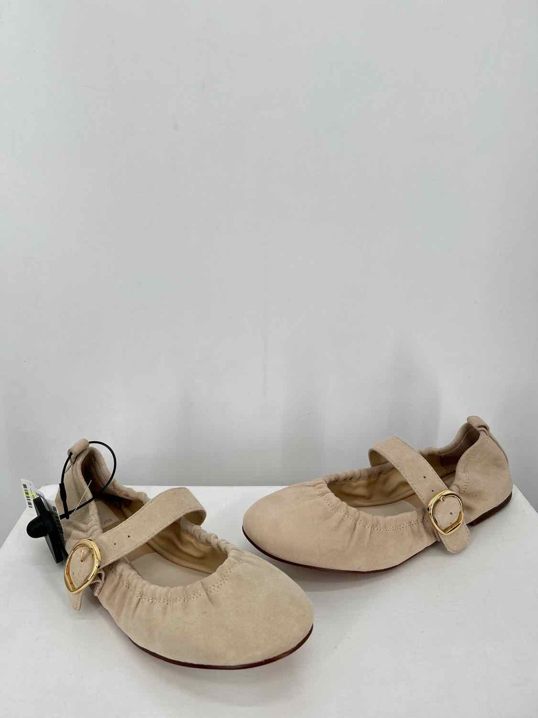 Dolce Vita Women Size 6.5 Beige New Suede Boutique Shoes