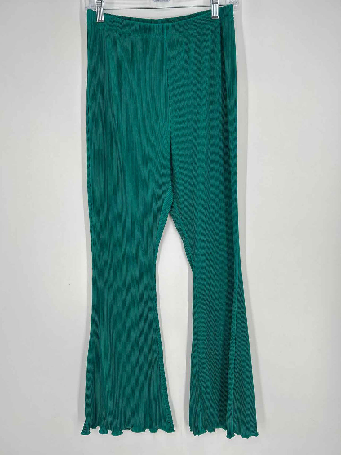 Davi & Dani Size M Teal Pleated NWT Pants