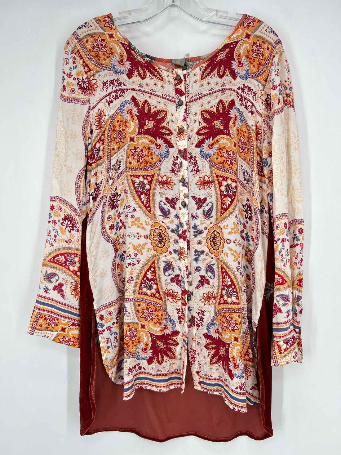 Aratta Silent Journey Size M Cream Orange & Red Print Rayon/Velvet Long Sleeve