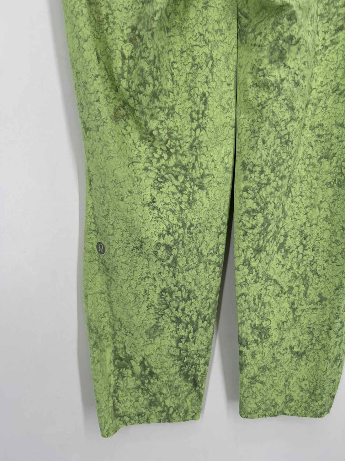 Lululemon Size 12 Green Active Leggings