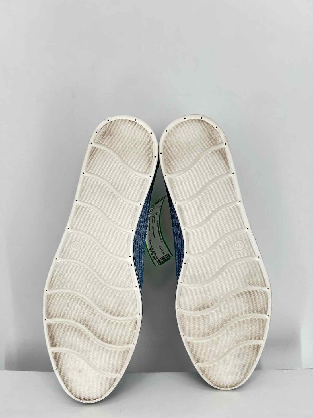 Softwaves Women Size 40 (9-9.5) Light Blue Raffia/Suede Sneakers
