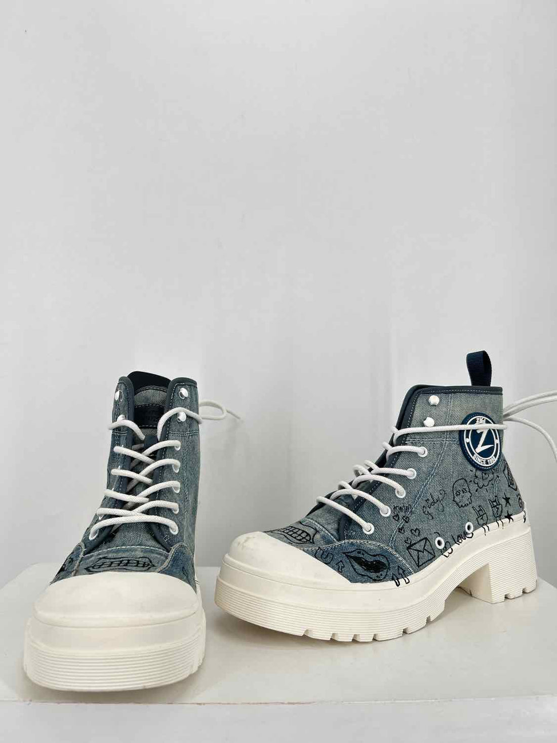 Zigi NY Women Size 7 Denim New Sneakers