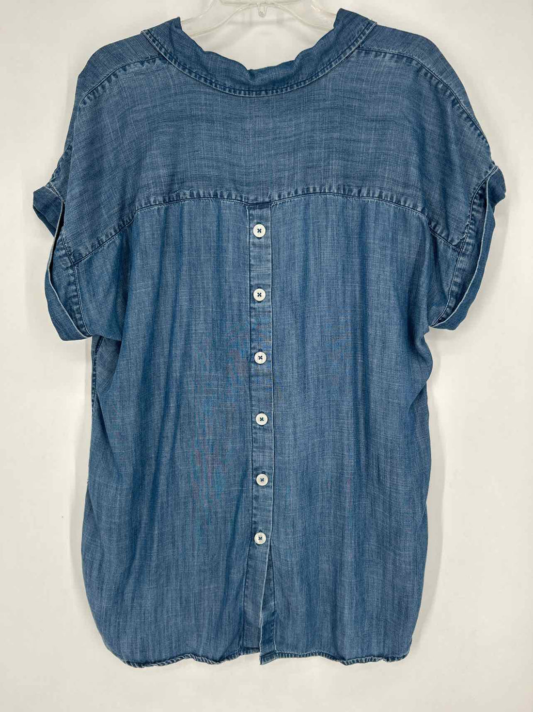 Talbots Size L Chambray Short Sleeve