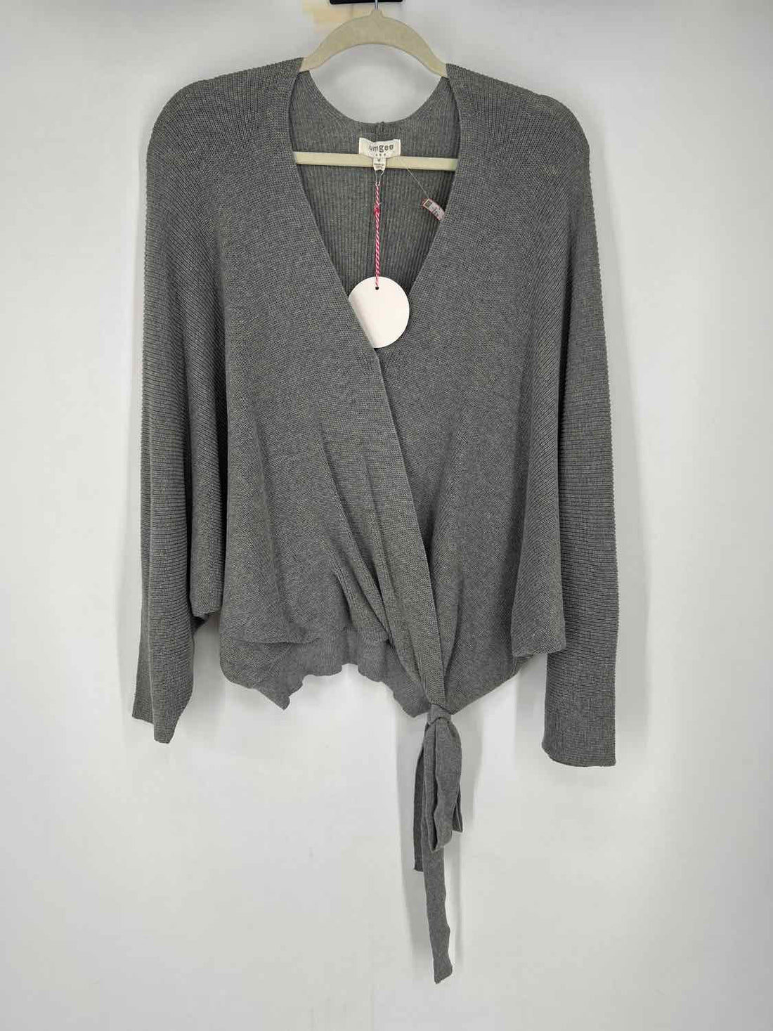 Umgee Size M Gray NWT Sweater