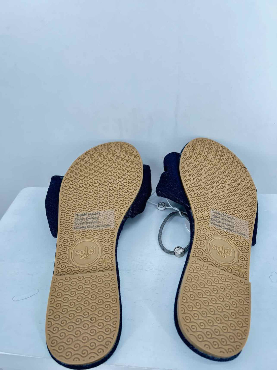 Solei Sea Women Size 11 Denim NWT Slides
