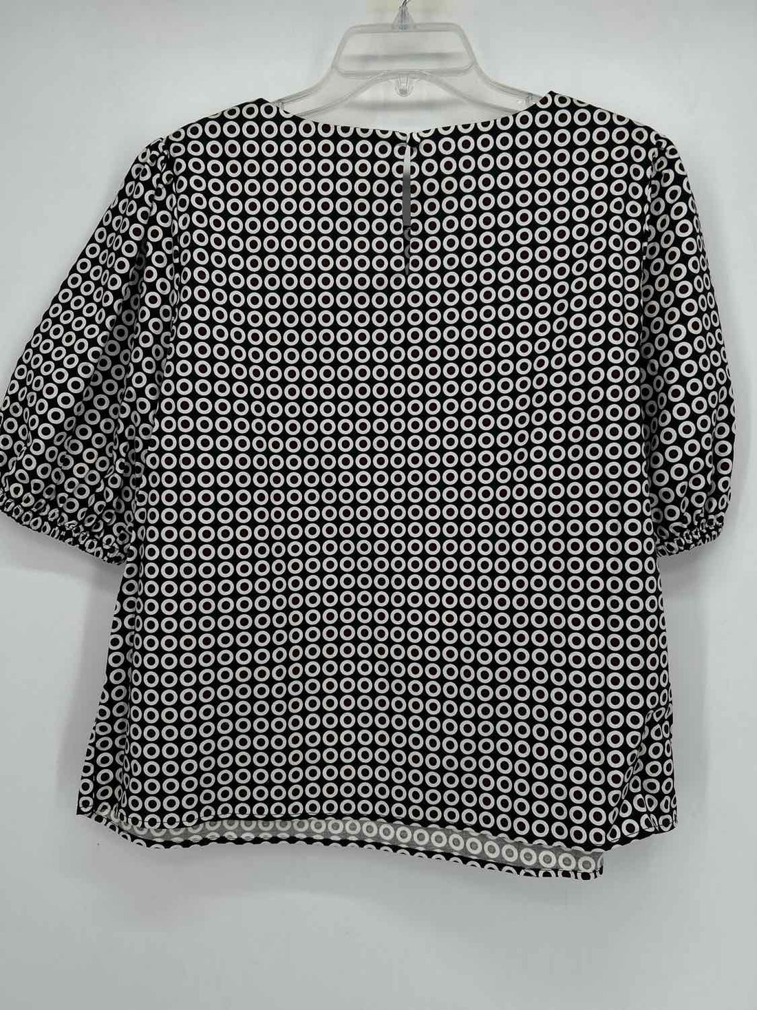 Ann Taylor Size LP Black & White Print Short Sleeve
