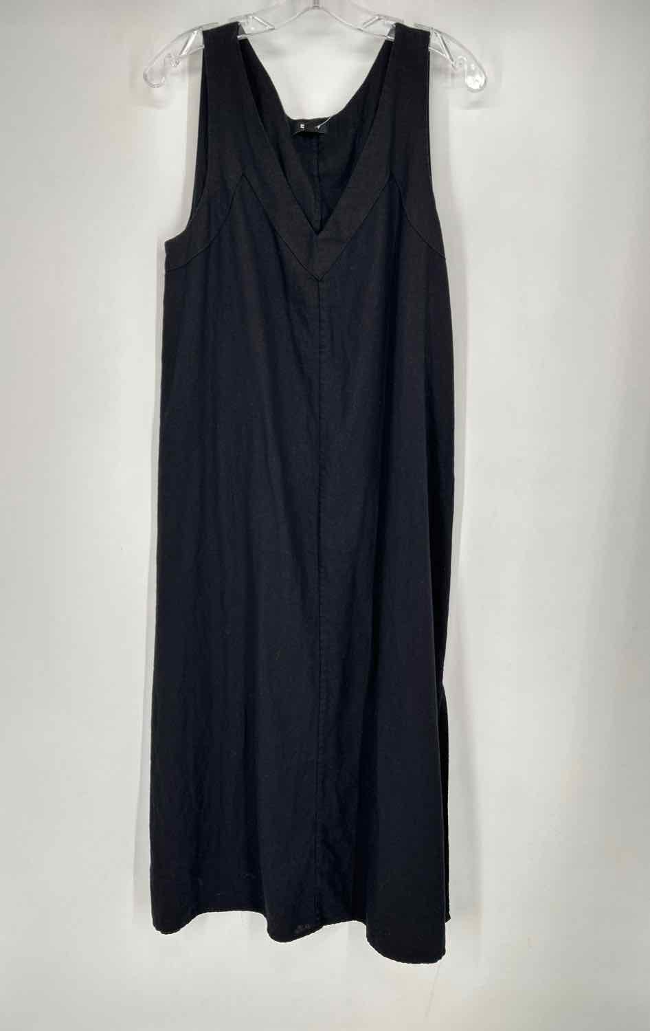 DKNY Size L Black Dress