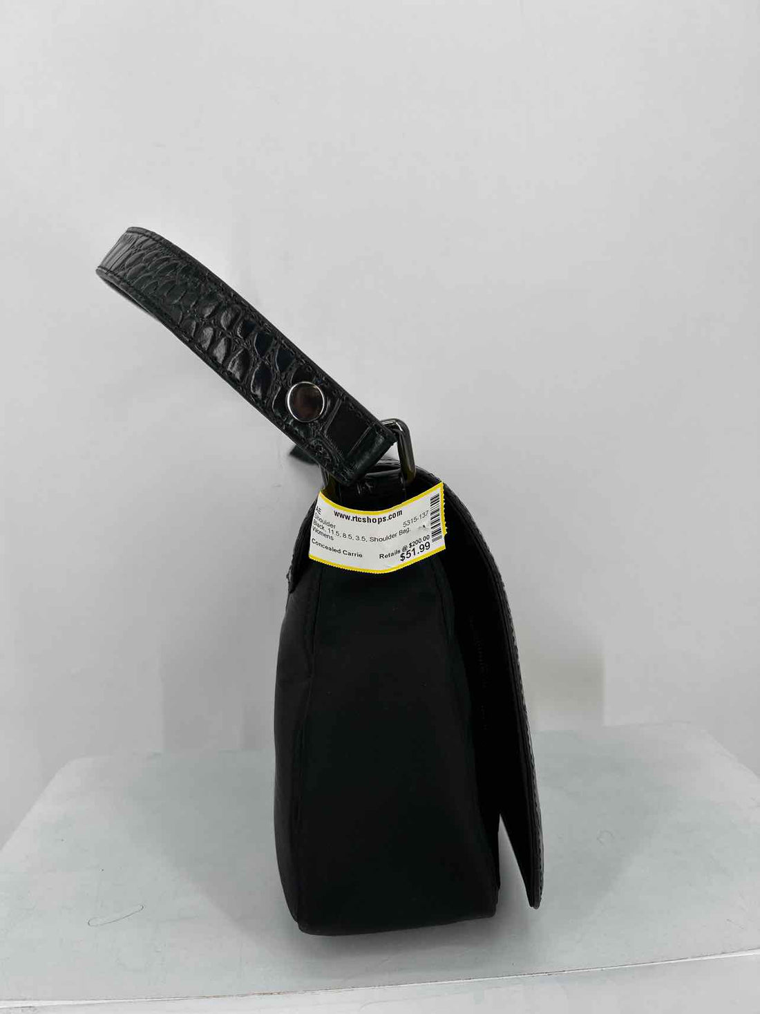 Concealed Carrie Black Shoulder