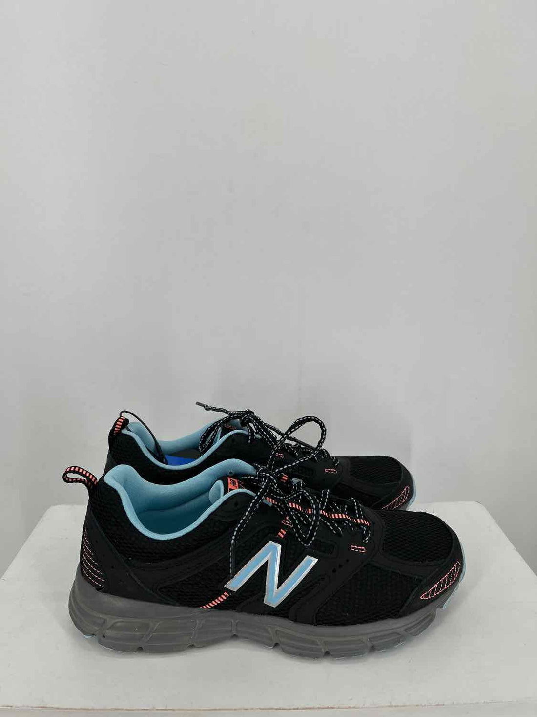 New Balance Women Size 10 Black Blue & Pink Sneakers