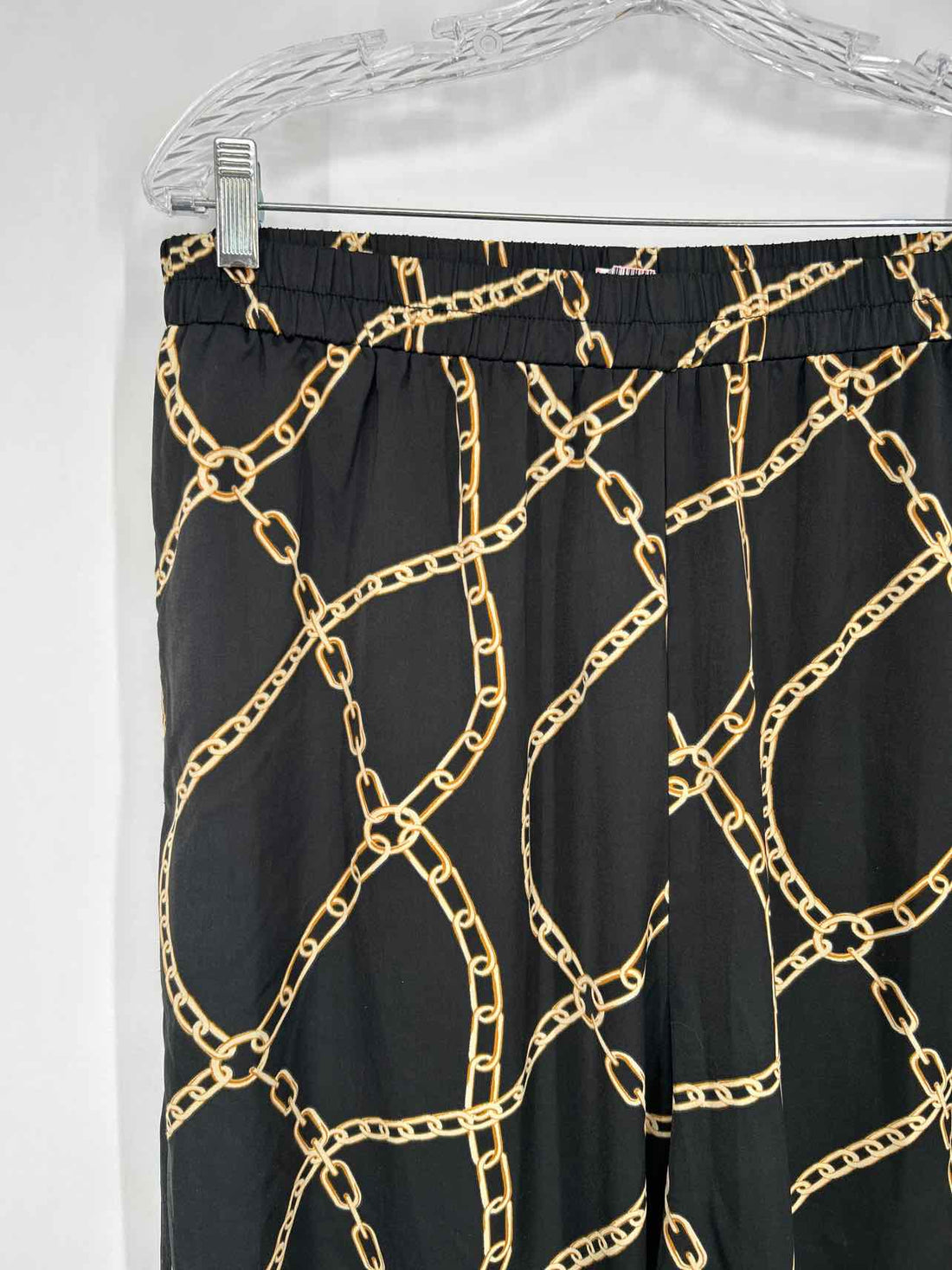 Modern Works Size XL Black Print Multi-Piece Set