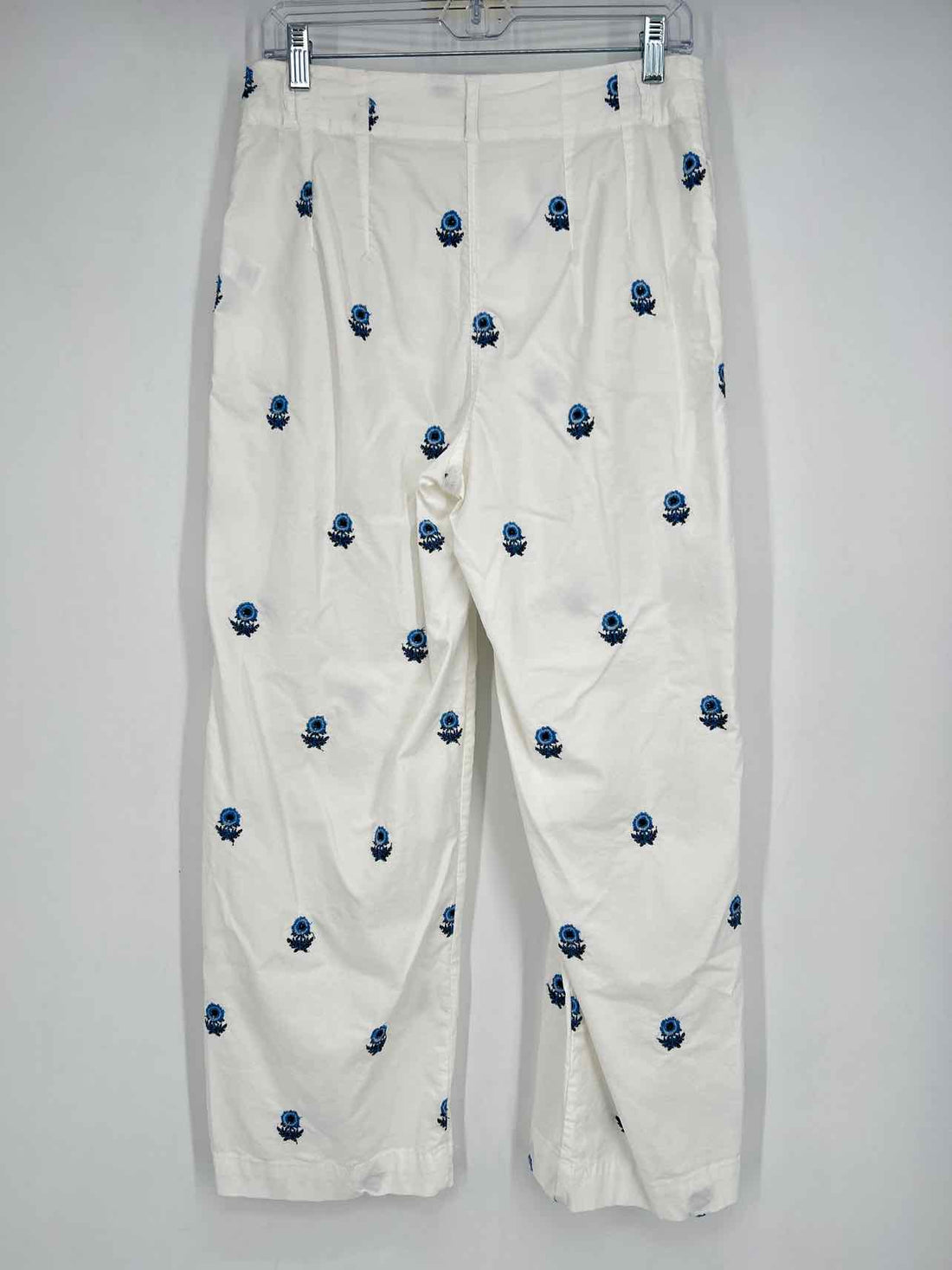 Nicole Miller Size 6 White & Blue Floral Embroidered Pants