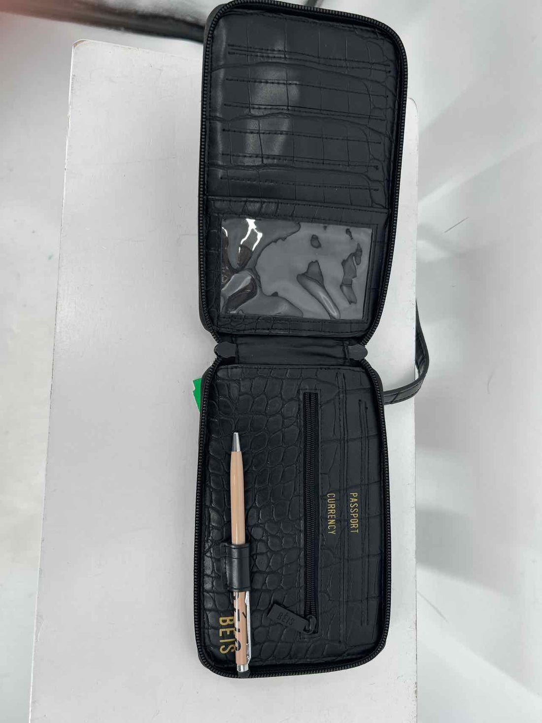 Beis Black Vegan Leather Excellent Condition Wallet