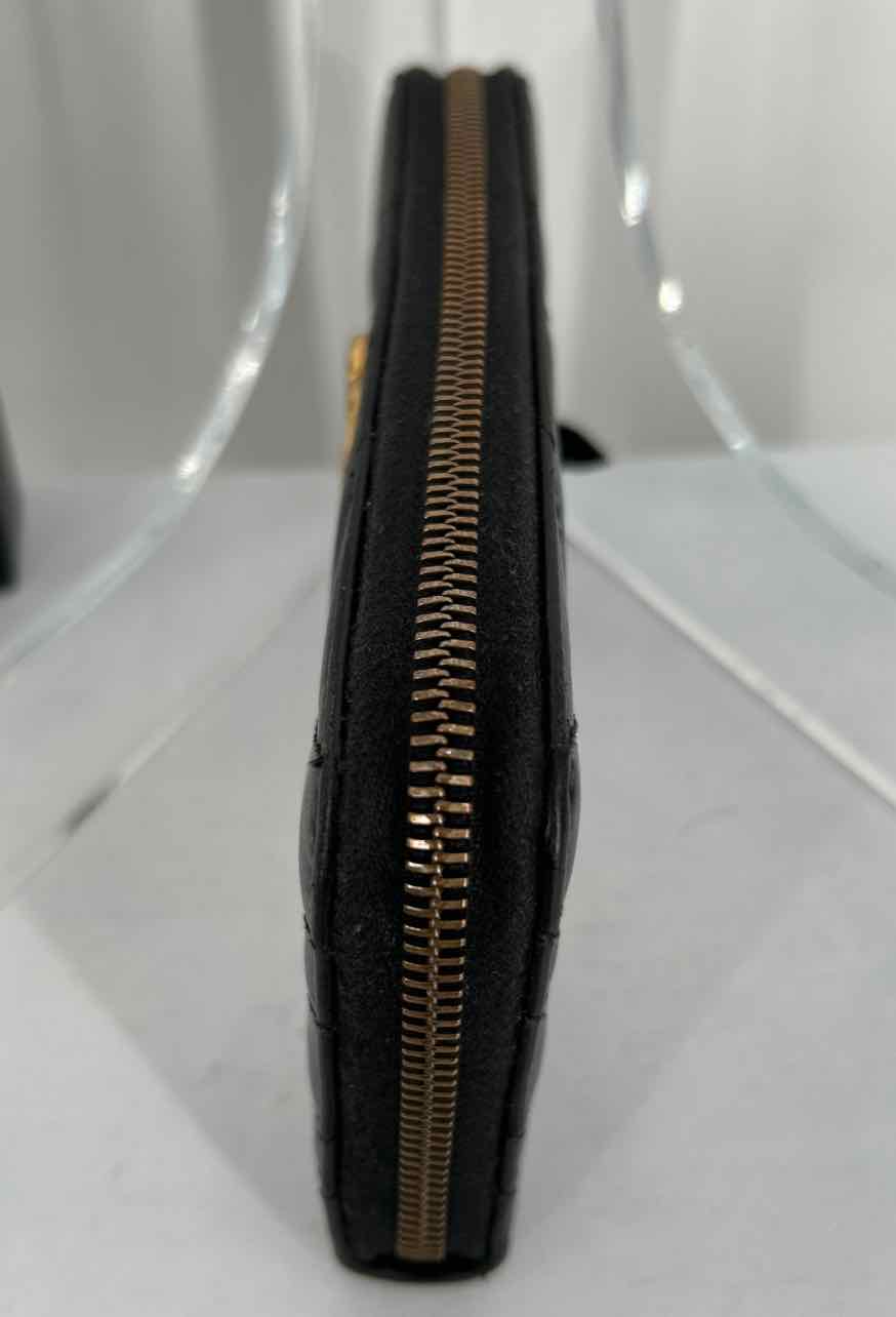 Gucci Black Calfskin Pre Owned LUXURY
