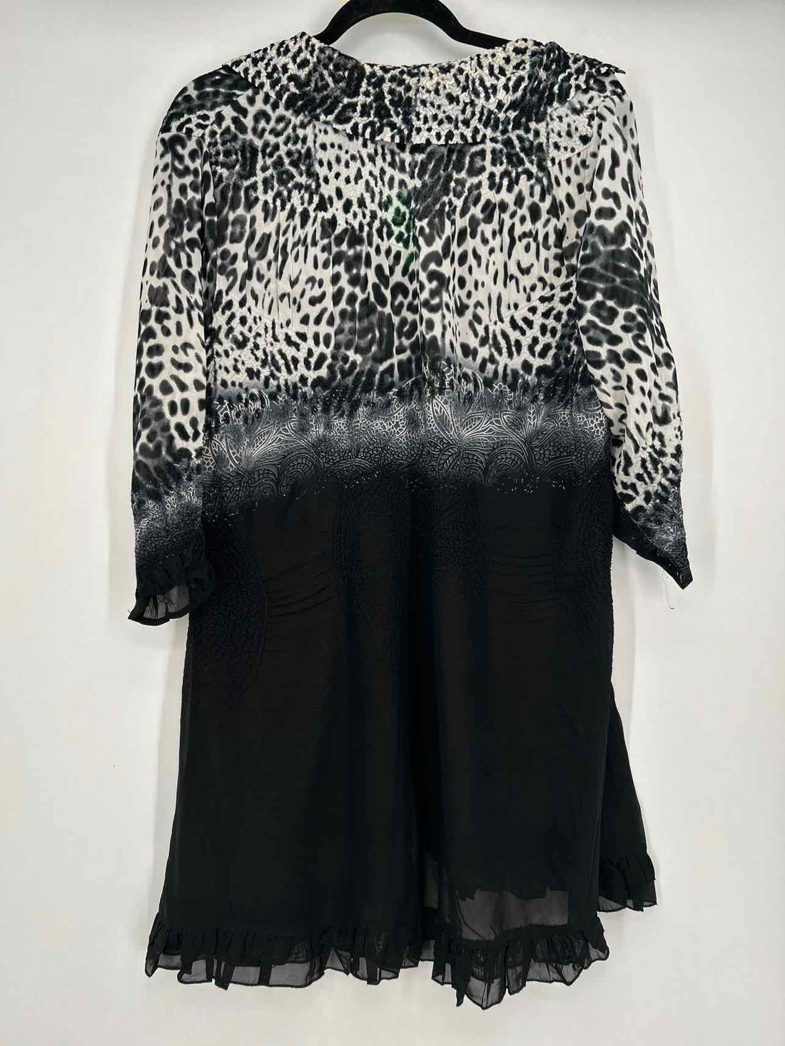 Jenny T Size L White & Black Print Vintage Long Sleeve