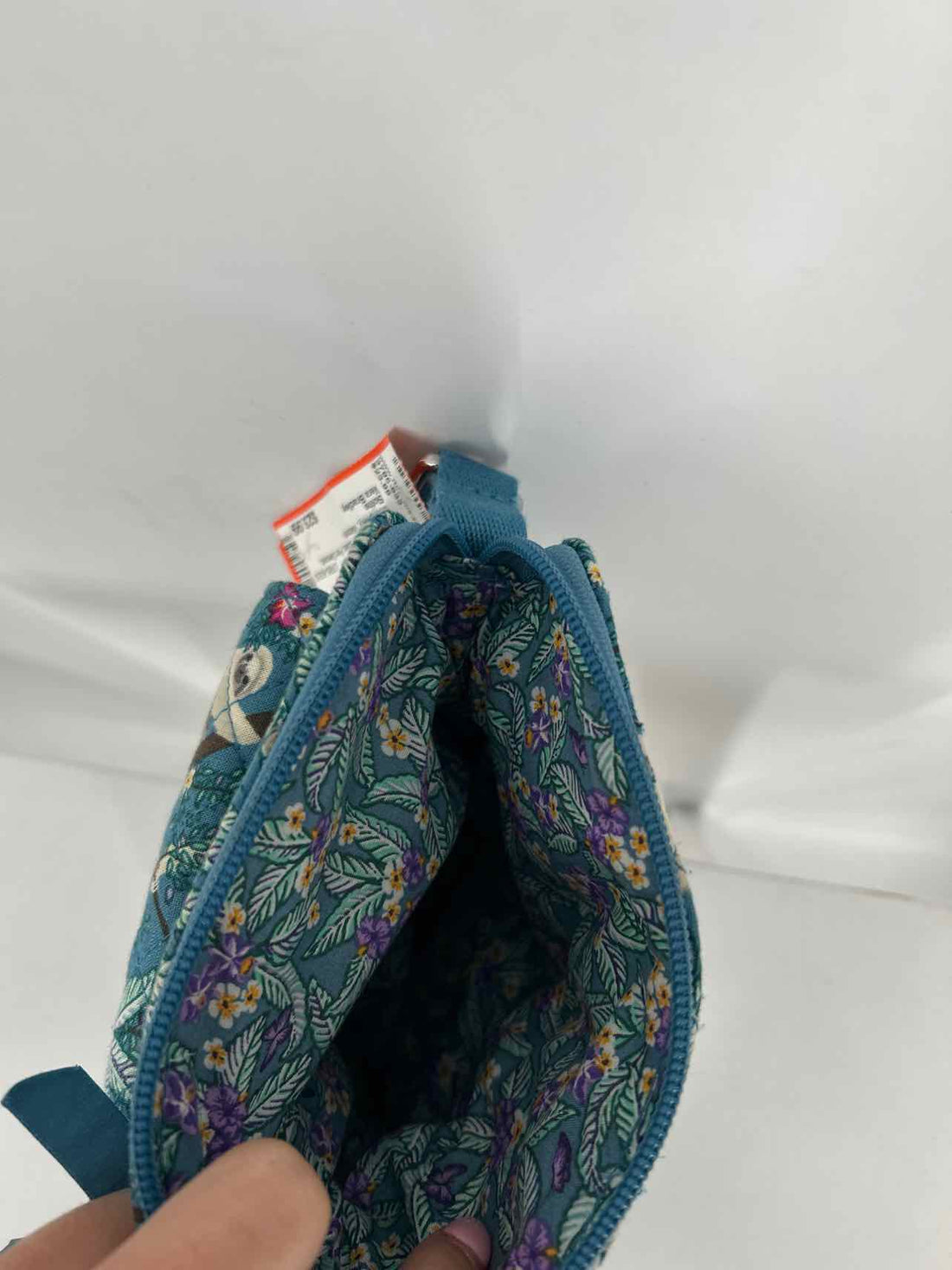 Vera Bradley Blue Print Quilted Pre Owned Crossbody