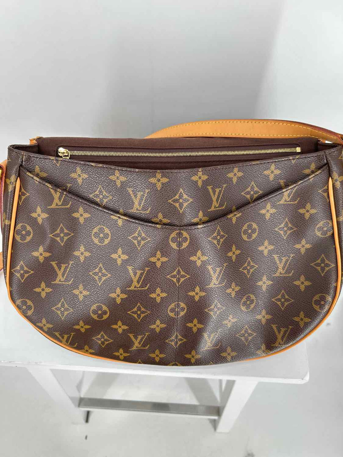 Louis Vuitton Menilmontant MM Brown Monogram Crossbody