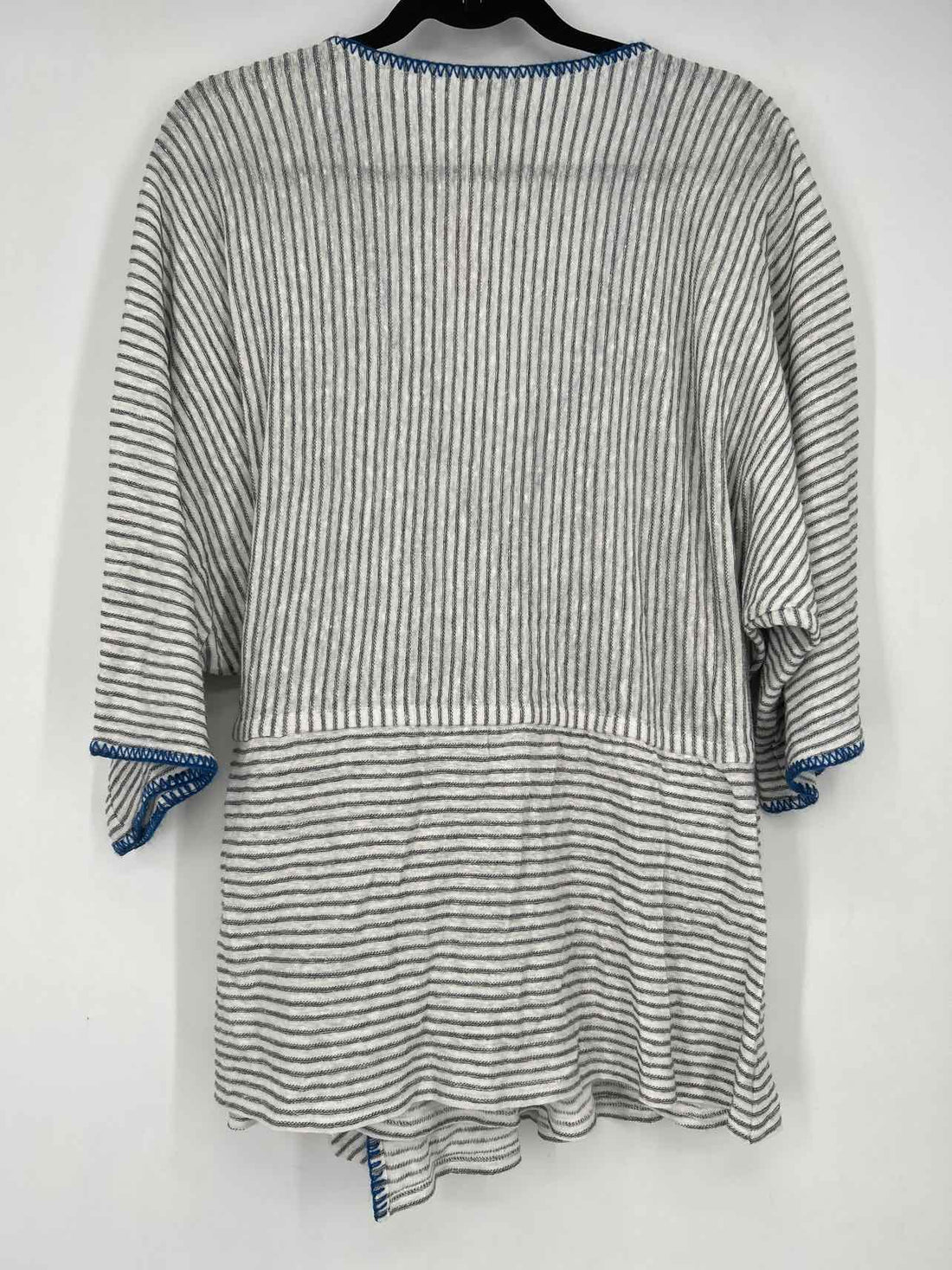 Sundance Size L White & grey striped Short Sleeve