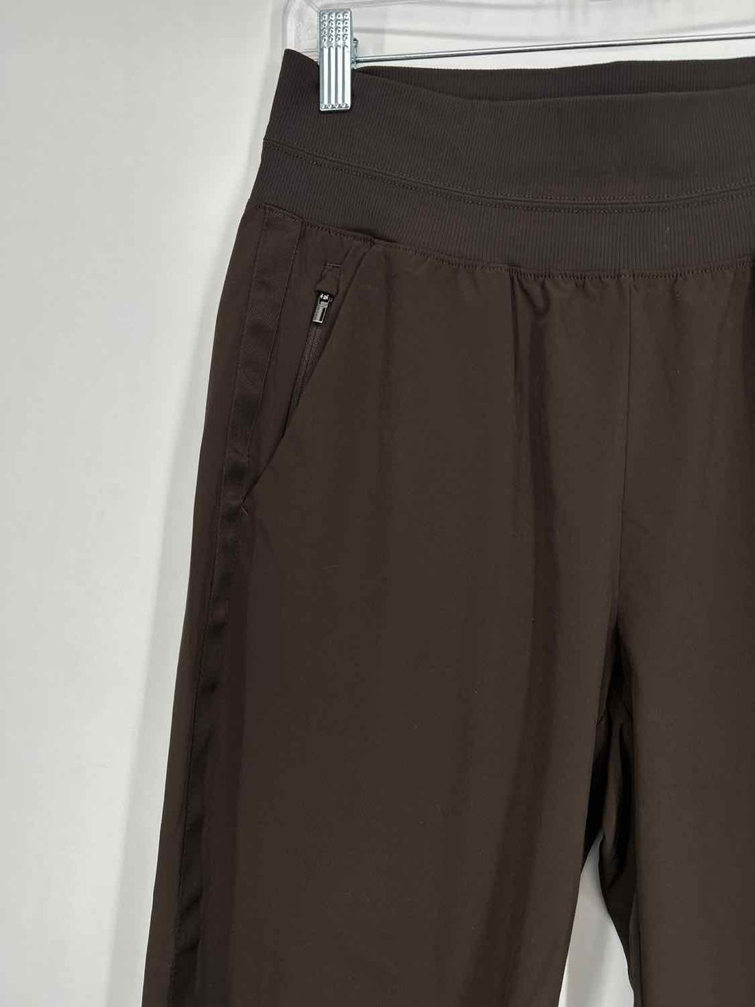 Athleta Size 8 Dark Brown Active Pants