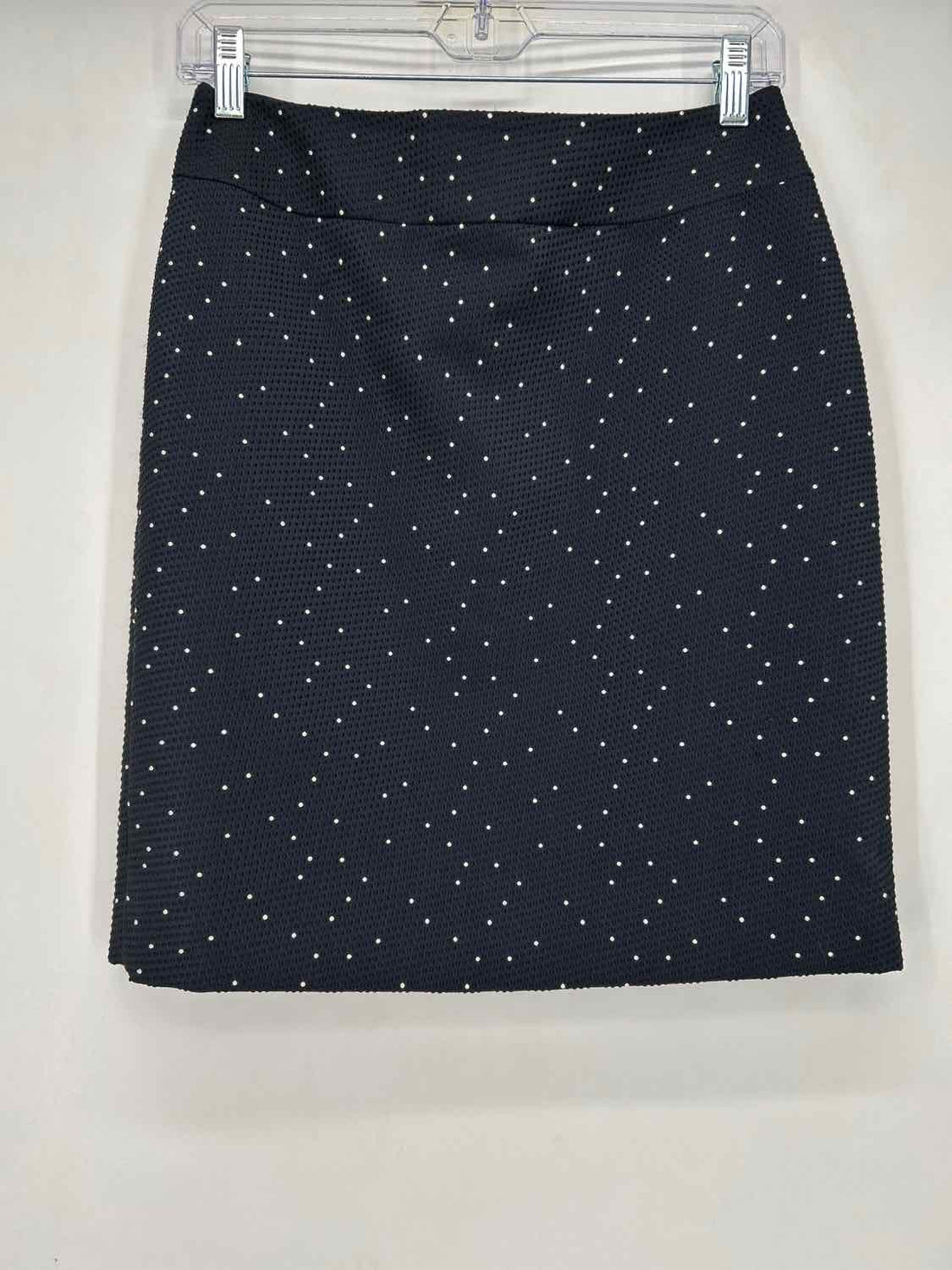 Ann Taylor Size 2 Dark Navy Dot Skirts