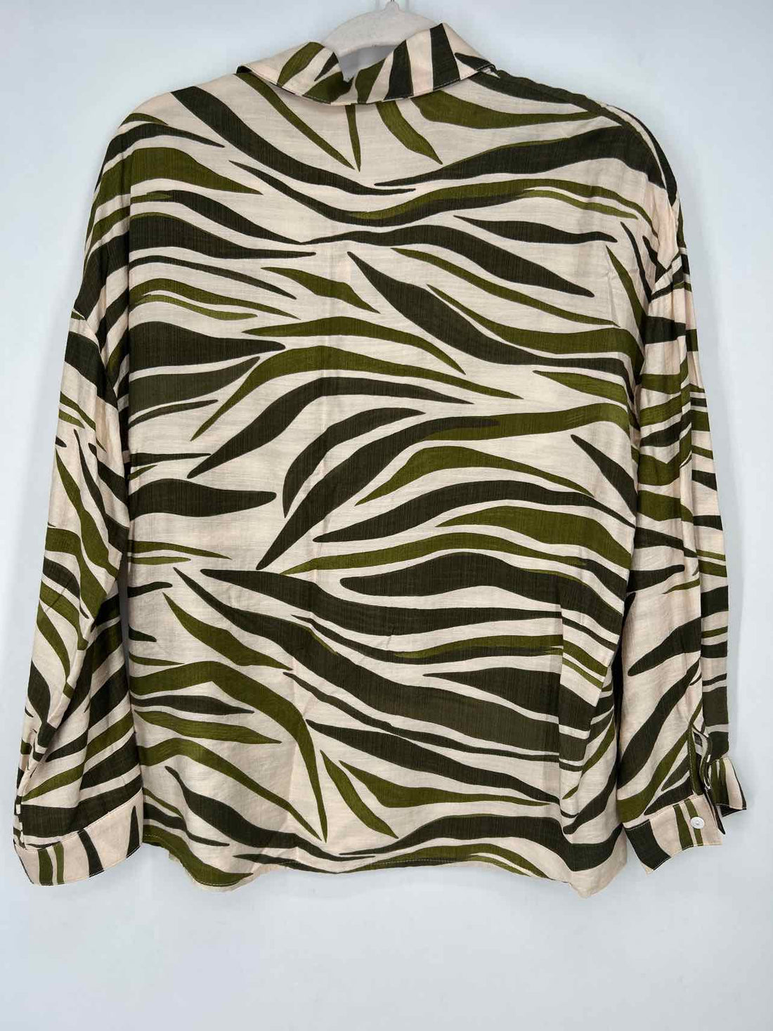 Ellison L Cream & Green Print New Boutique Top