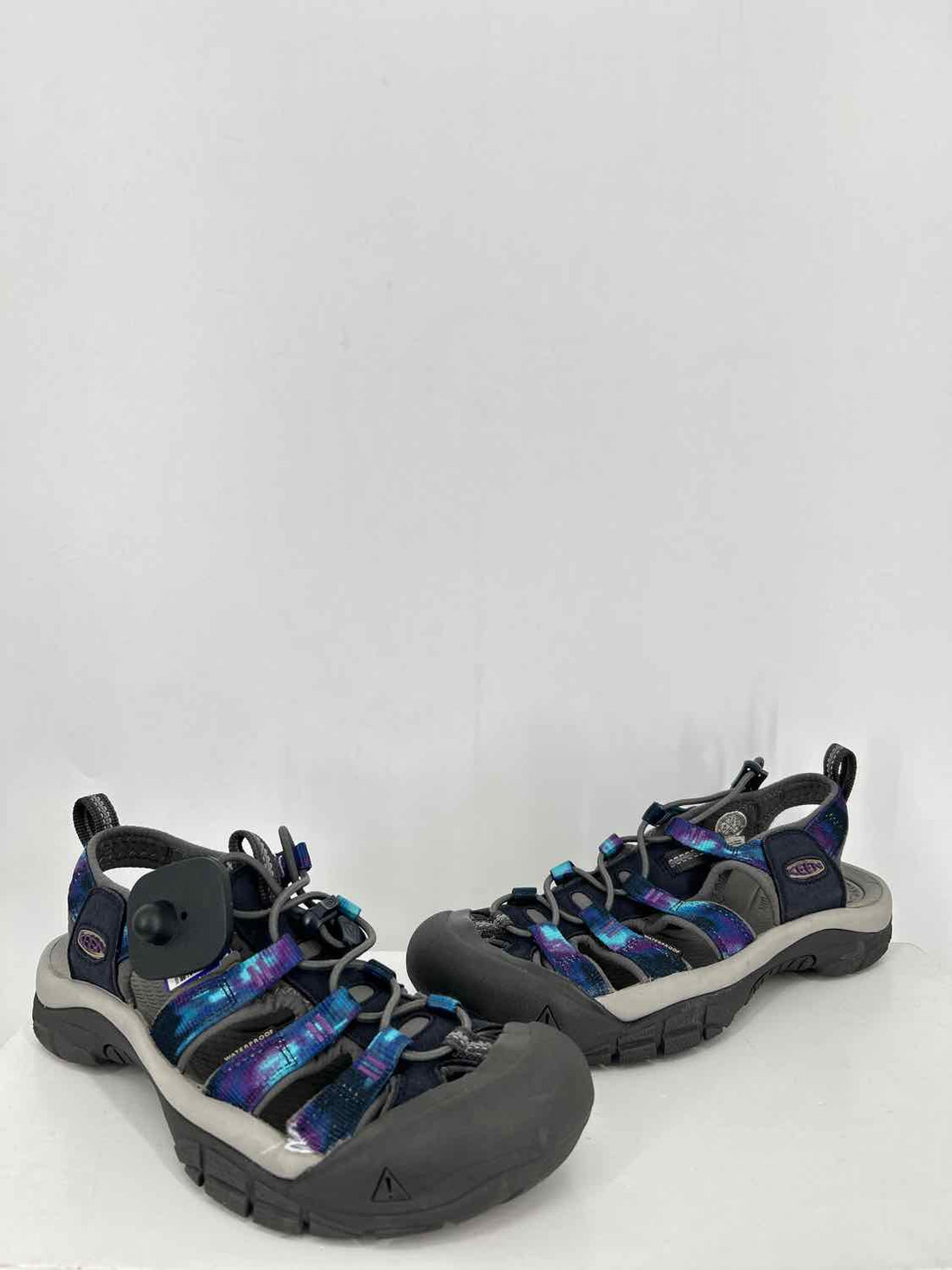 Keen Women Size 7.5 Purple & Blue Sandals